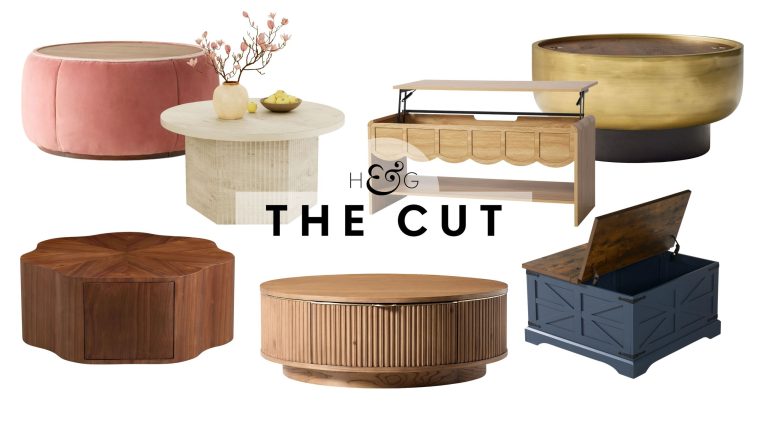 16 petites tables basses avec rangement intelligent que je recommanderais en fait pour les petits salons – d’un éditeur de style qui a redécoré d’innombrables appartements à New York A collage of the best small coffee tables for small living rooms with hidden storage under 40 inches, featuring styles spanning petal-shaped and brass-drum silhouettes