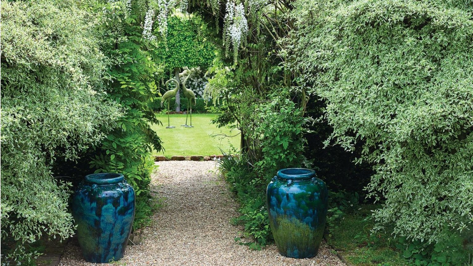 Les jardiniers utilisent de la farine pour lutter contre les ravageurs du printemps – mais il y a une chose à savoir avant de l’essayer Garden bento box design trend