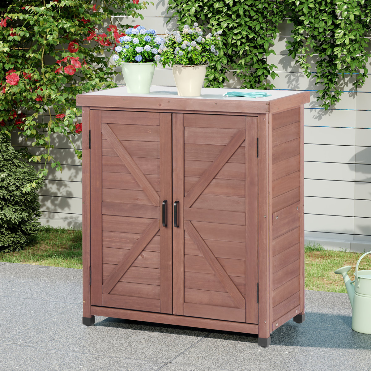 Banc d'empotage d'extérieur en bois de cèdre Gracie Oaks avec armoire de rangement et dessus en métal et amp; Commentaires | Wayfair