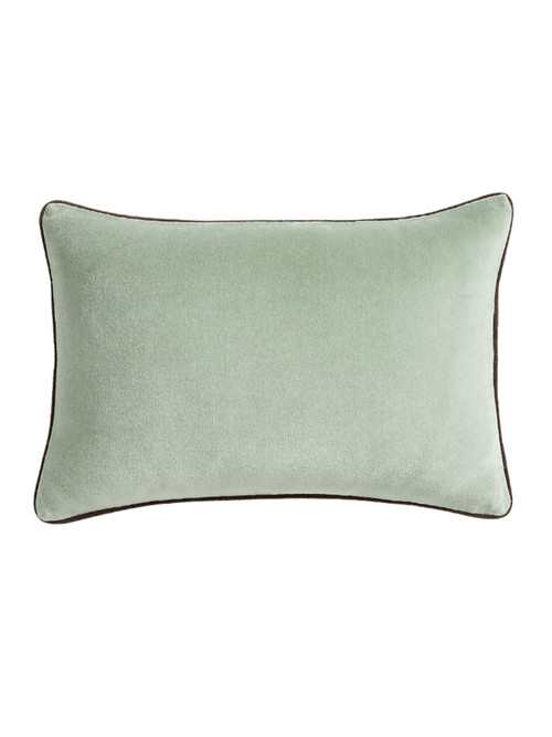 Coussin décoratif en velours de coton par Jeremiah Brent