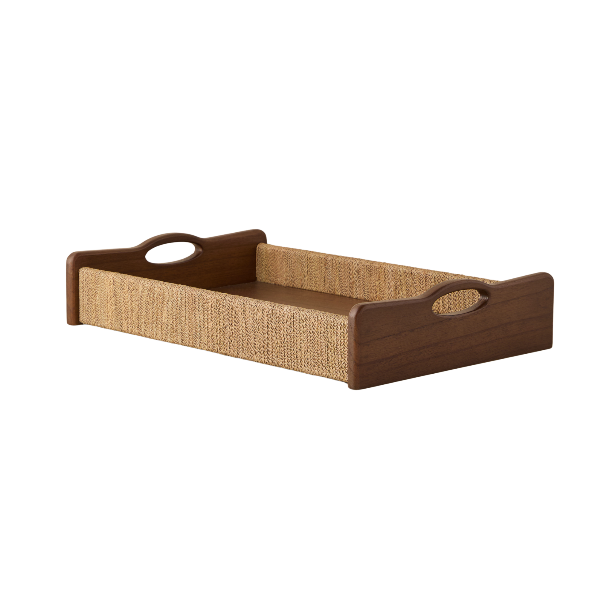 un plateau de service en bois et tressé