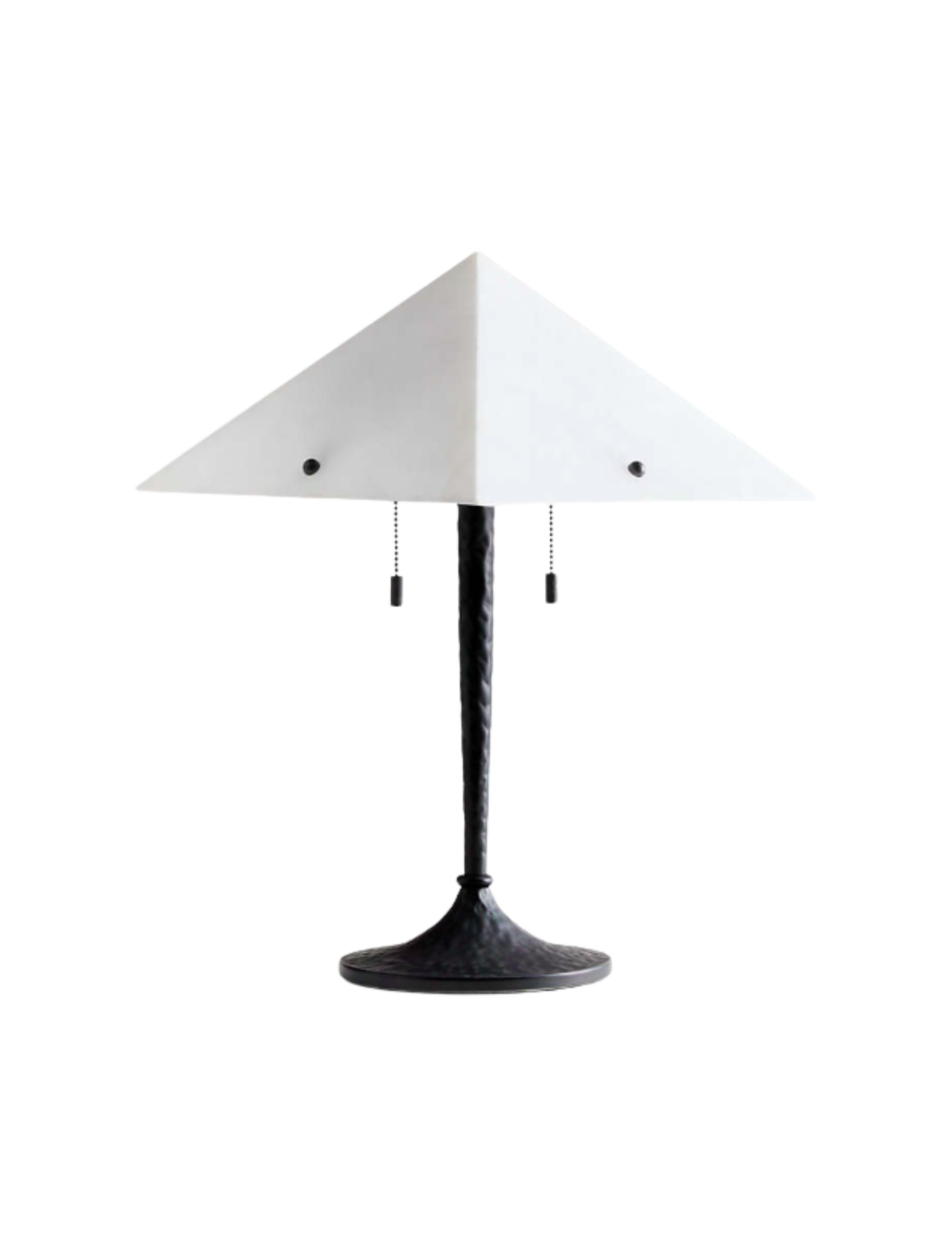 Crate and Barrel, Lampe de table Onirique en métal avec abat-jour en albâtre par Athena Calderone