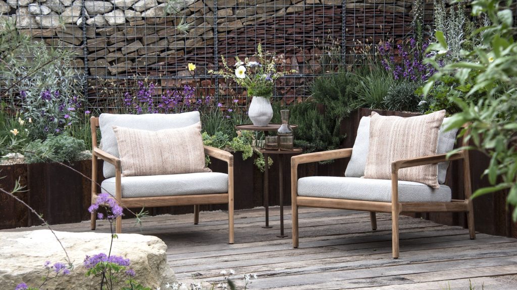 Les meilleures plantes pour une terrasse plus fraîche – Ces variétés faciles créent de l’ombre et un soulagement instantanés pendant les vagues de chaleur Les meilleures plantes pour une terrasse plus fraîche – Ces variétés faciles créent de l’ombre et un soulagement instantanés pendant les vagues de chaleur